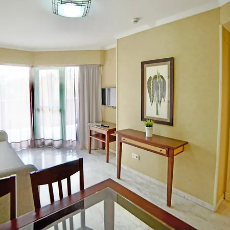 World 4* Benalmádena